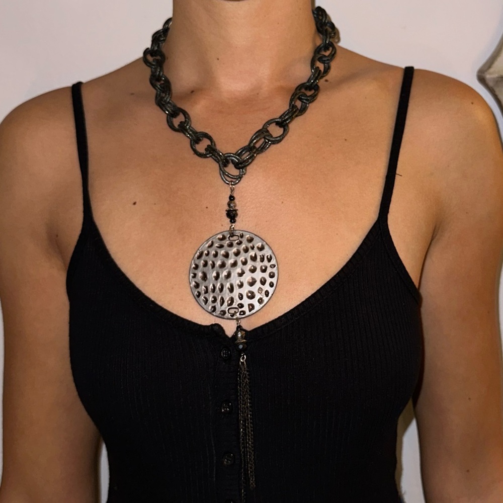 Women’s necklace